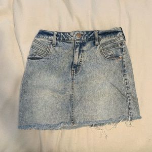 Wild fable light wash denim mini skirt